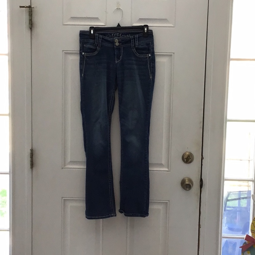 WALLFLOWER jeans!